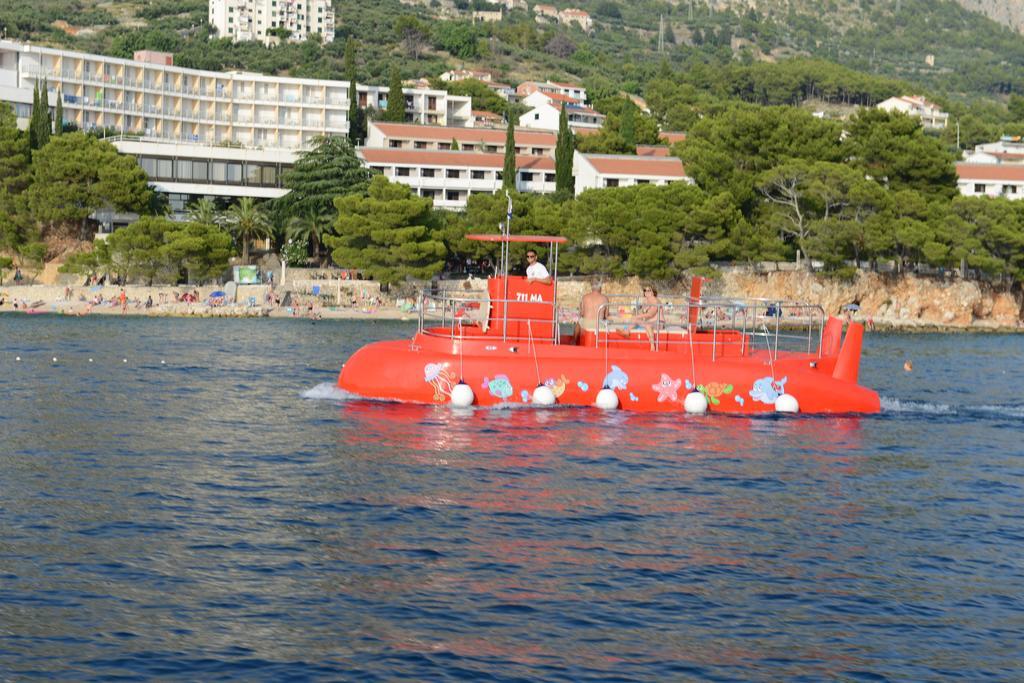 Apartments Waterfront Ivan Подгора Стая снимка